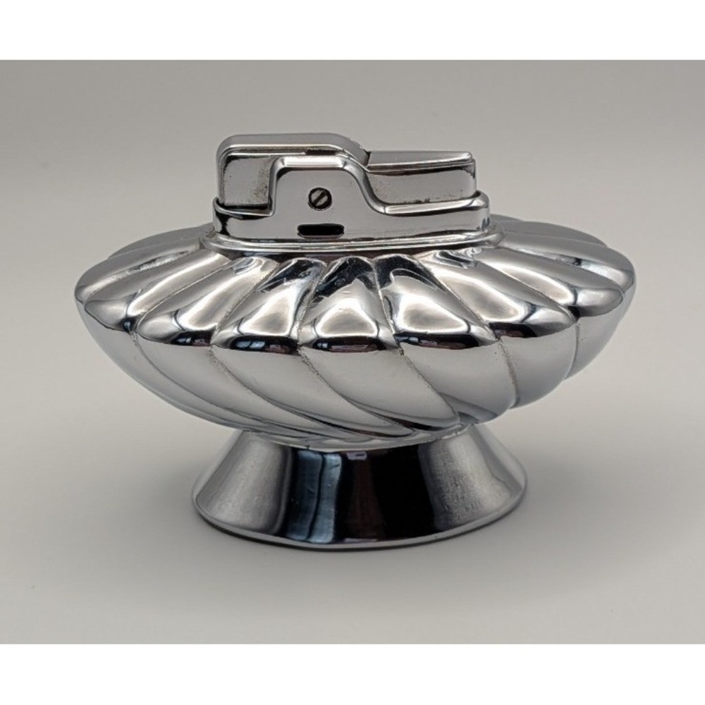 Ronson Regal Table Lighter Vintage Chrome Scalloped Mid Century Modern Silver